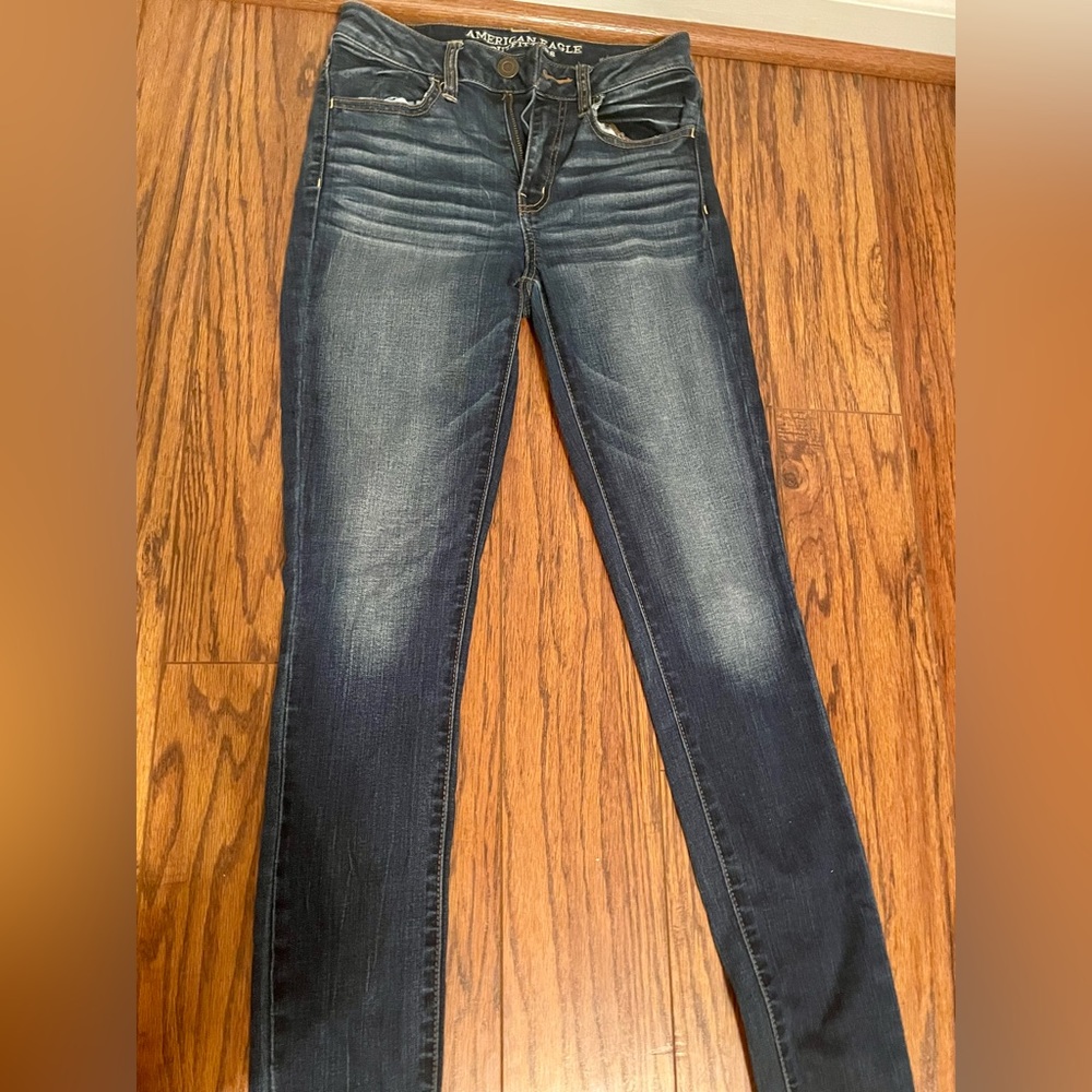 American Eagle Size 2 Long Dark-Wash Skinny Jeans Super Stretch